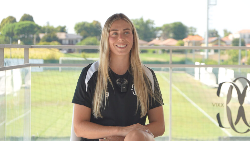 Player Profile - Alex Kerr- Como Women