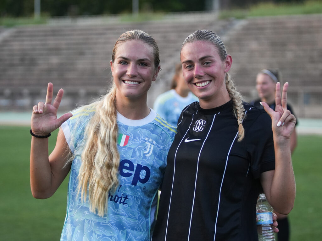 Abi Brighton and Alex Kerr at the end of the match between Juventus Women vs FC Como Women